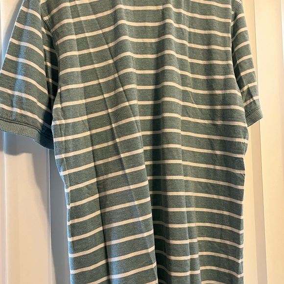 Grey and White Banana Republic Collar T Shirt - Picture 2 of 3